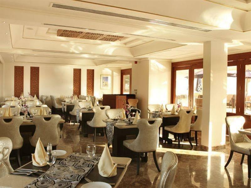 The Platinum Hotel Muscat Eksteriør billede